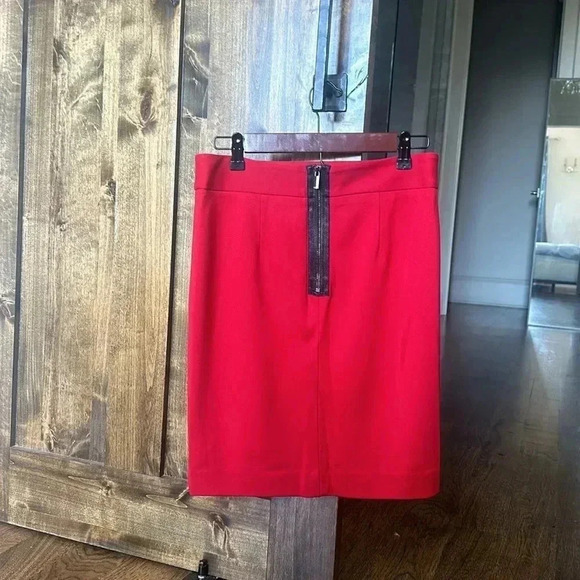 CACHE Size 4 Womens Red Back Zip Stretch A-Line Wrap Knitted Mini Skirt - Picture 5 of 5